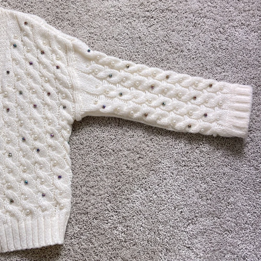 eesome • Ivory Chunky Knit Embellished Cardigan